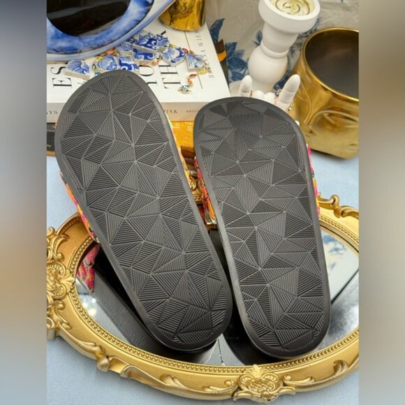 🆕 KURT GEIGER LONDON 🧿 NWOB Meena Eagle Black Floral Print Slides, Sz 37 US 7 - Picture 12 of 13